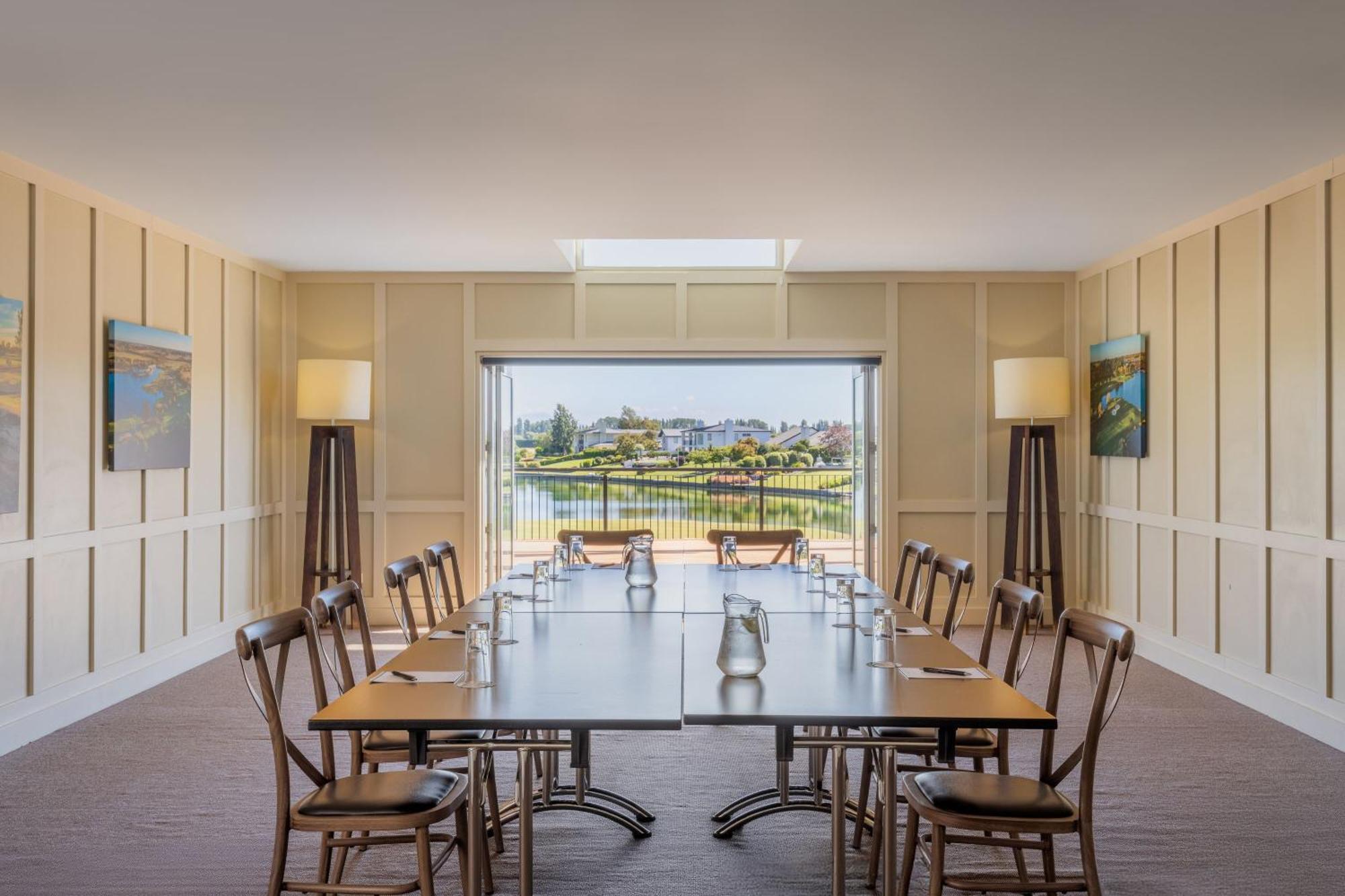Peppers Clearwater Resort Christchurch Buitenkant foto